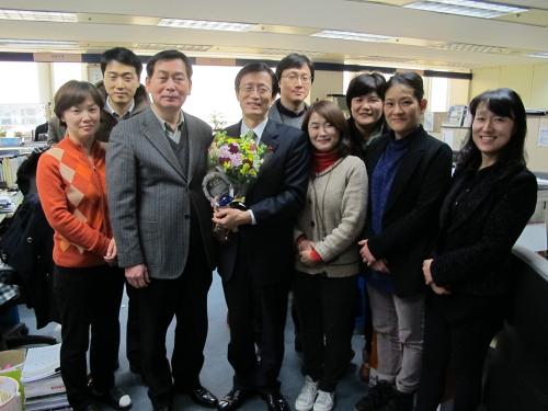 Best 간부 및 시의원 감사패 ..